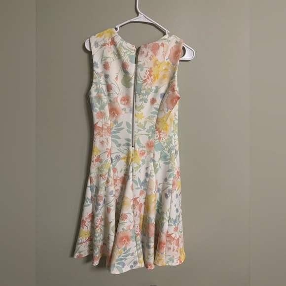 Calvin Klein White Floral Crew Fit&Flare Sheath Party Spring Easter Dress Size 4 - Picture 2 of 5